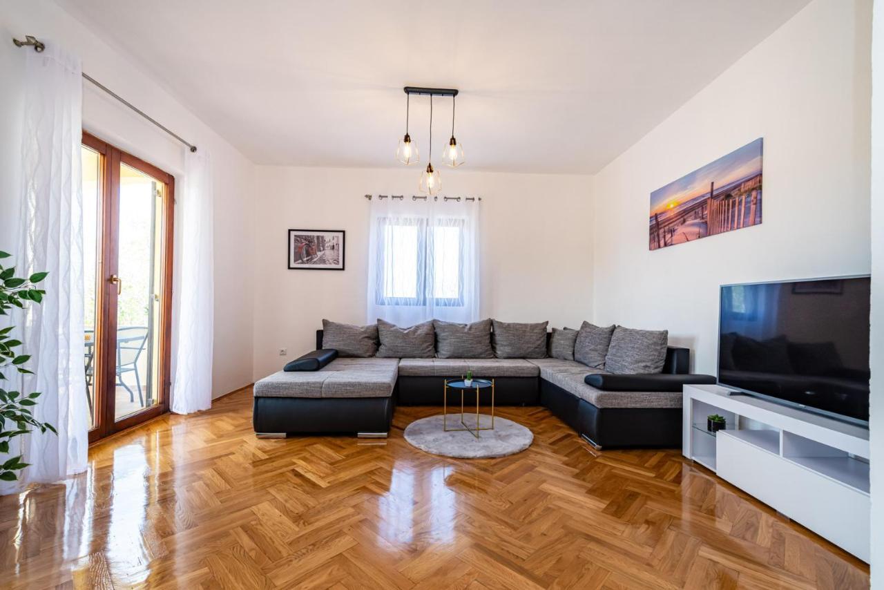 Apartment Marija Novigrad  Esterno foto