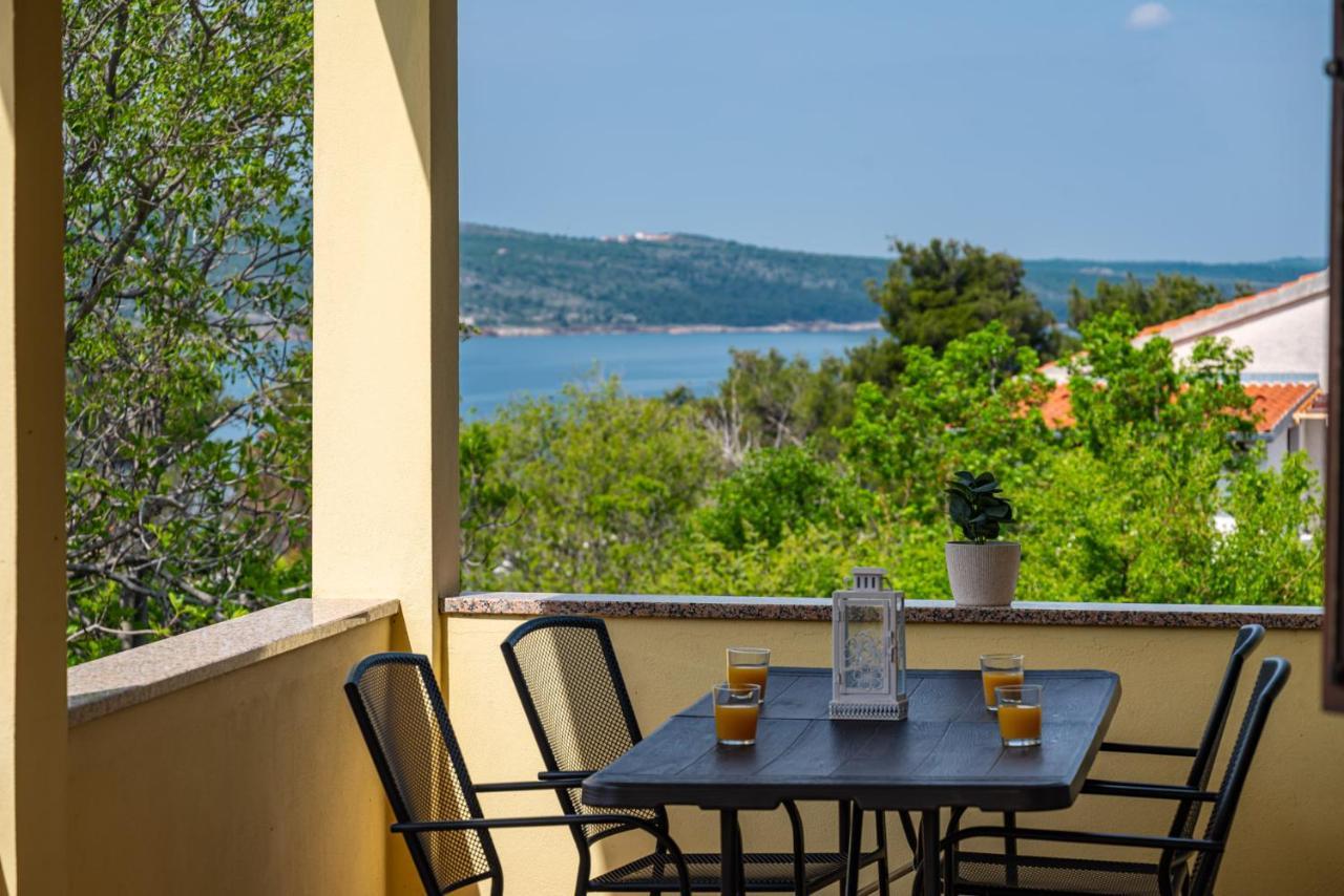 Apartment Marija Novigrad  Esterno foto