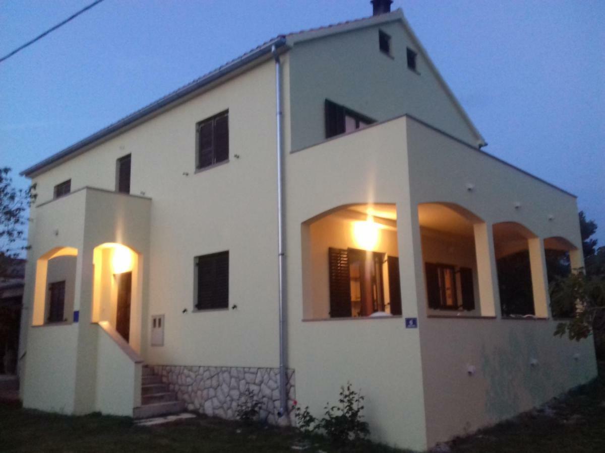 Apartment Marija Novigrad  Esterno foto